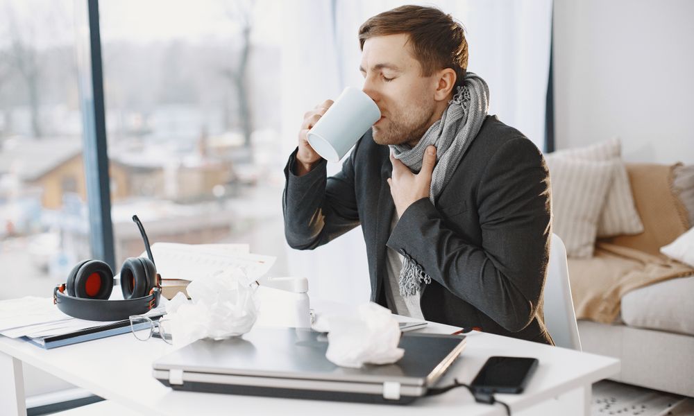 Desk Job Health: 7 Simple Habits to Avoid Back Pain