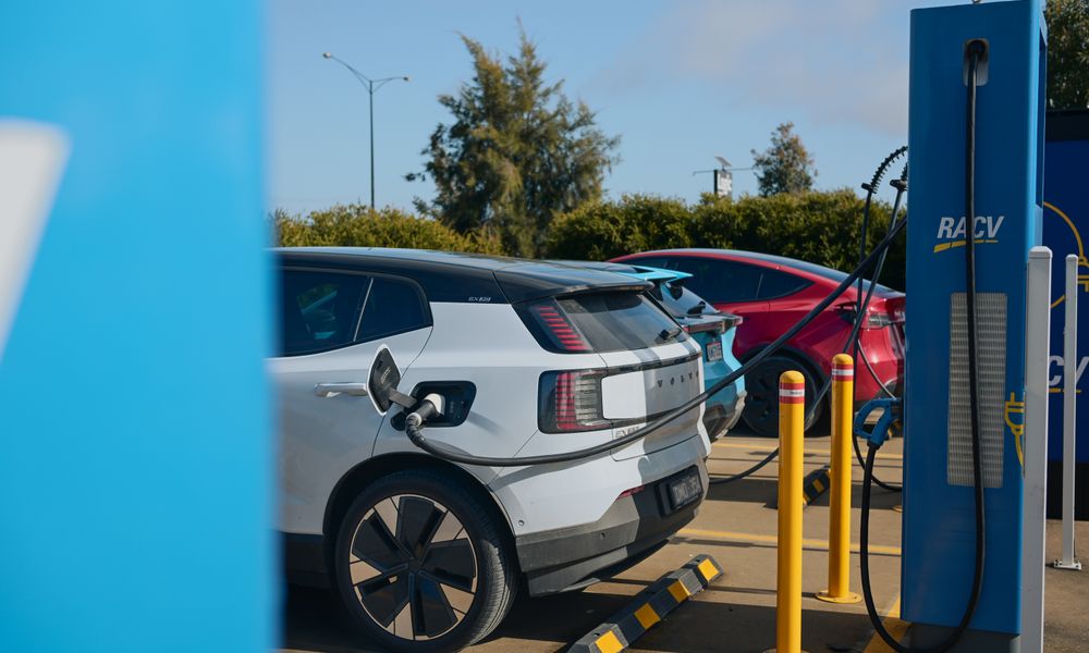 Electric Cars in India 2026: Should You Make the Switch?