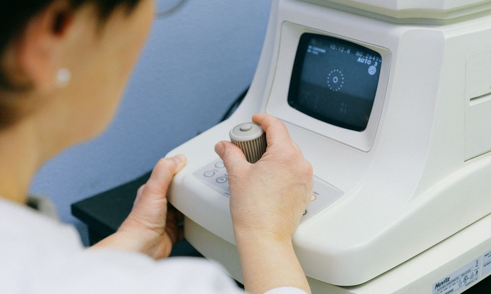 Eye Care for Screen Users — How to Protect Your Vision