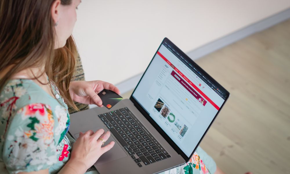 How to Spot and Avoid Online Scams and Phishing Messages in India