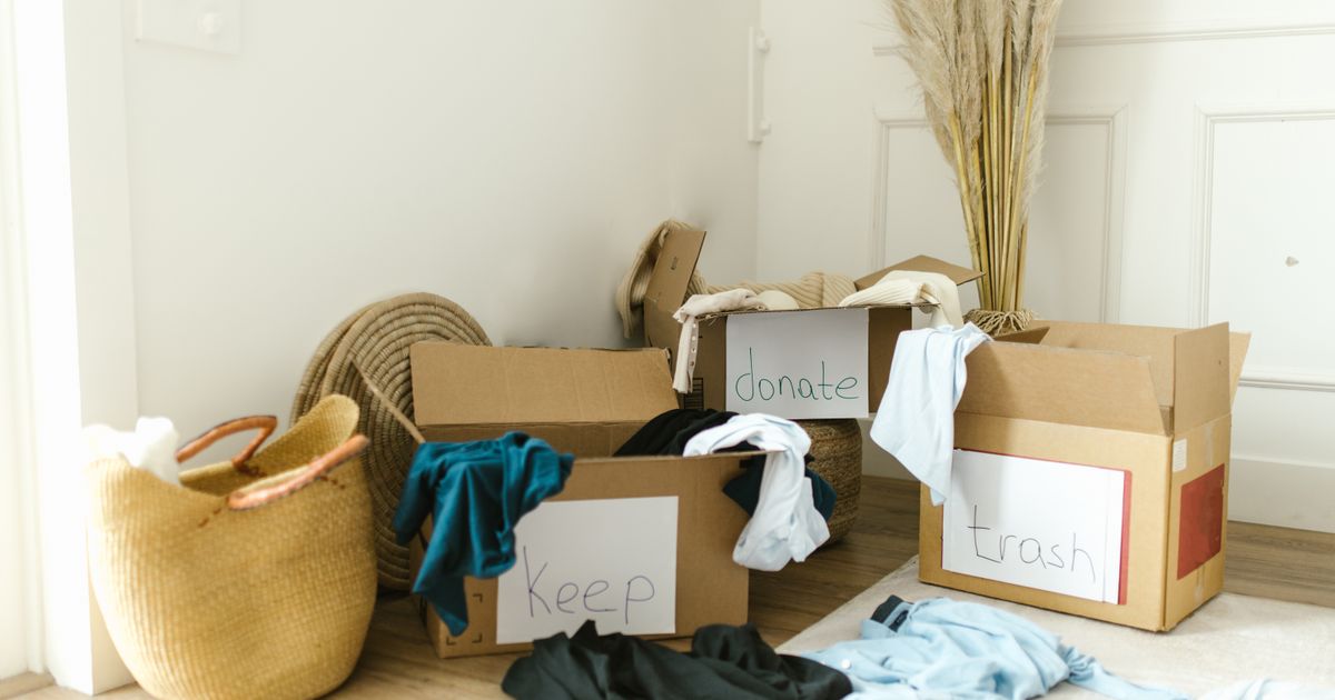 Minimalism: How to Declutter Your Home and Your Mind