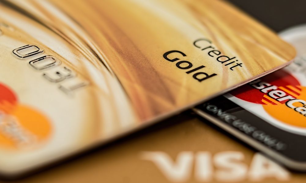 Personal Loan vs Credit Card: Which Is Cheaper for You?