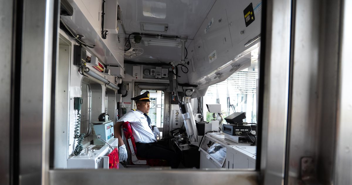 Railway Jobs 2025 – Latest Indian Railways Recruitment Updates