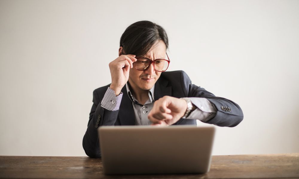 Time Management Tips for Busy People Who Feel Stretched Thin